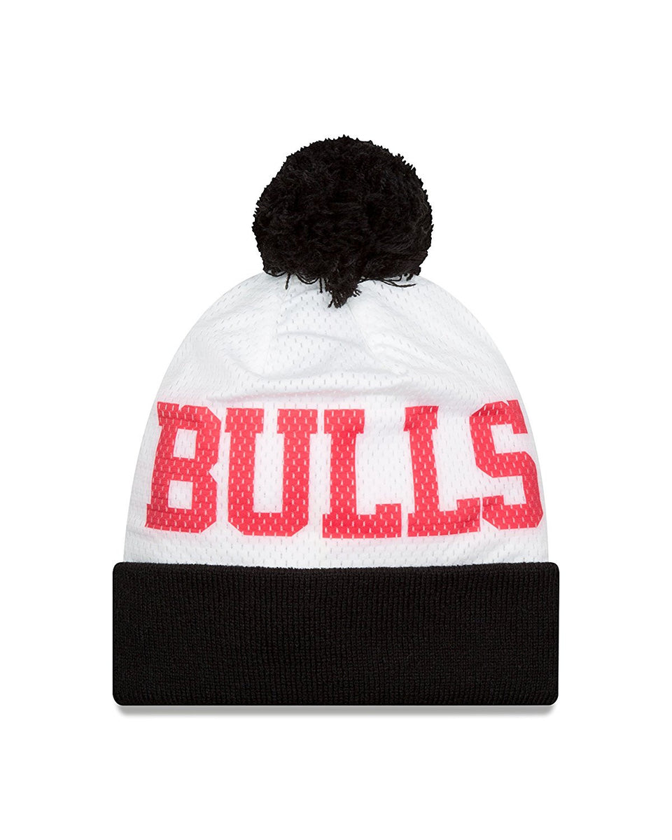 Chicago Bulls and Lakers Winter Hats Set with Pom Pom in Grey