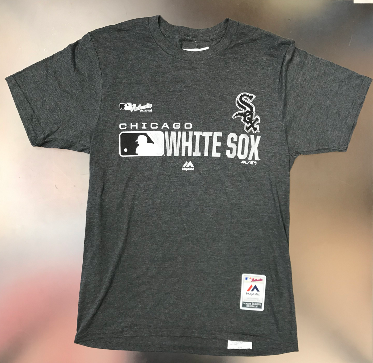 Women's Chicago White Sox Majestic Black Authentic Collection Team Icon  V-Neck T-Shirt