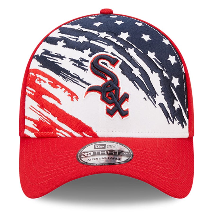Men's New Era Chicago White Sox 2023 4th of July Collection 39THIRTY  Scarlet Flex Fit Cap