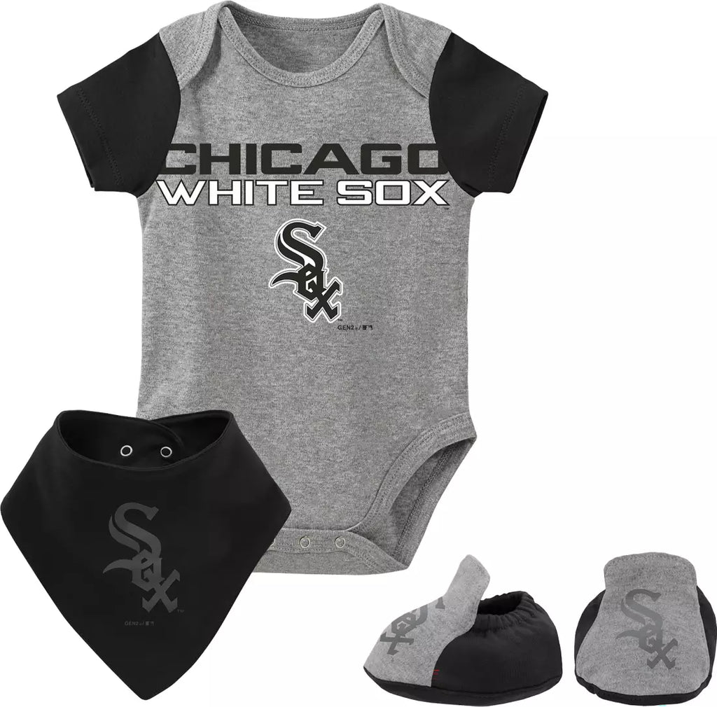 Chicago White Sox MLB Newborn Girls Bib & Booty Set