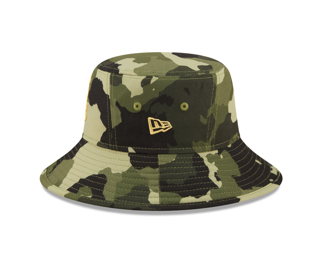 Chicago Cubs New Era 2022 Armed Forces Day Bucket Cap - Camo