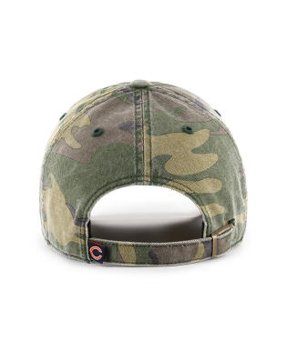 Men's New Era Camo Chicago Bears Woodland Trucker 2.0 9FIFTY Snapback Hat