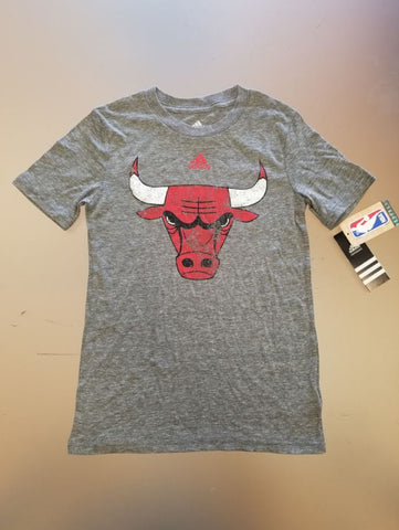 Chicago Bulls Sportiqe Olsen White Hooded Sweatshirt – Official Chicago  Bulls Store