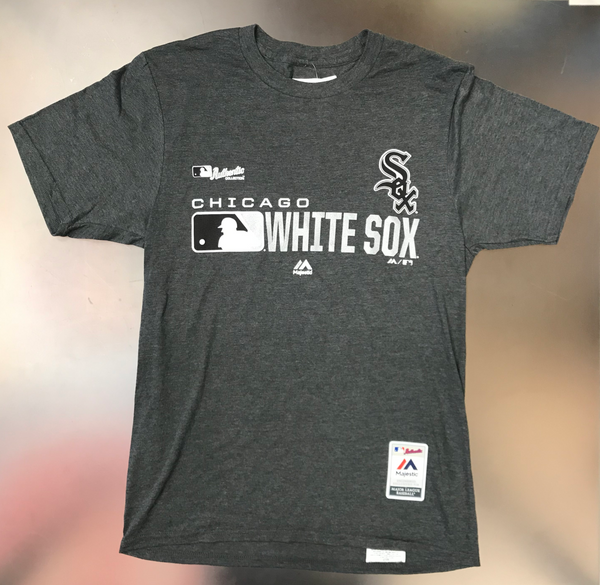 Men's Chicago White Sox Majestic Navy/Red Authentic Collection On